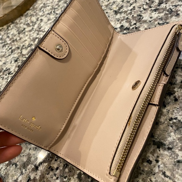Kate Spade Wallet - Picture 3 of 6